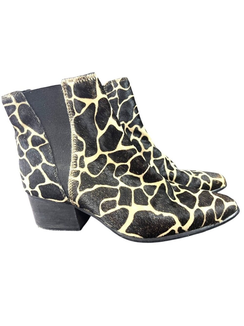 Urban Outfitters Giraffe Print Pony Hair Pola Chelsea Boots EU 36 US 5.5